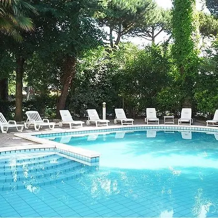 Hotel New York Cervia